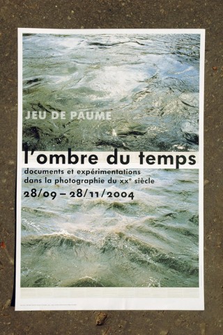 Poster for the ‘l’ombre du temps’ exhibition, first version of the logo.